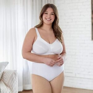 Bestform 5006715 Satin Trim Wireless Cotton Bra with Unlined Cups Size 44C NEW